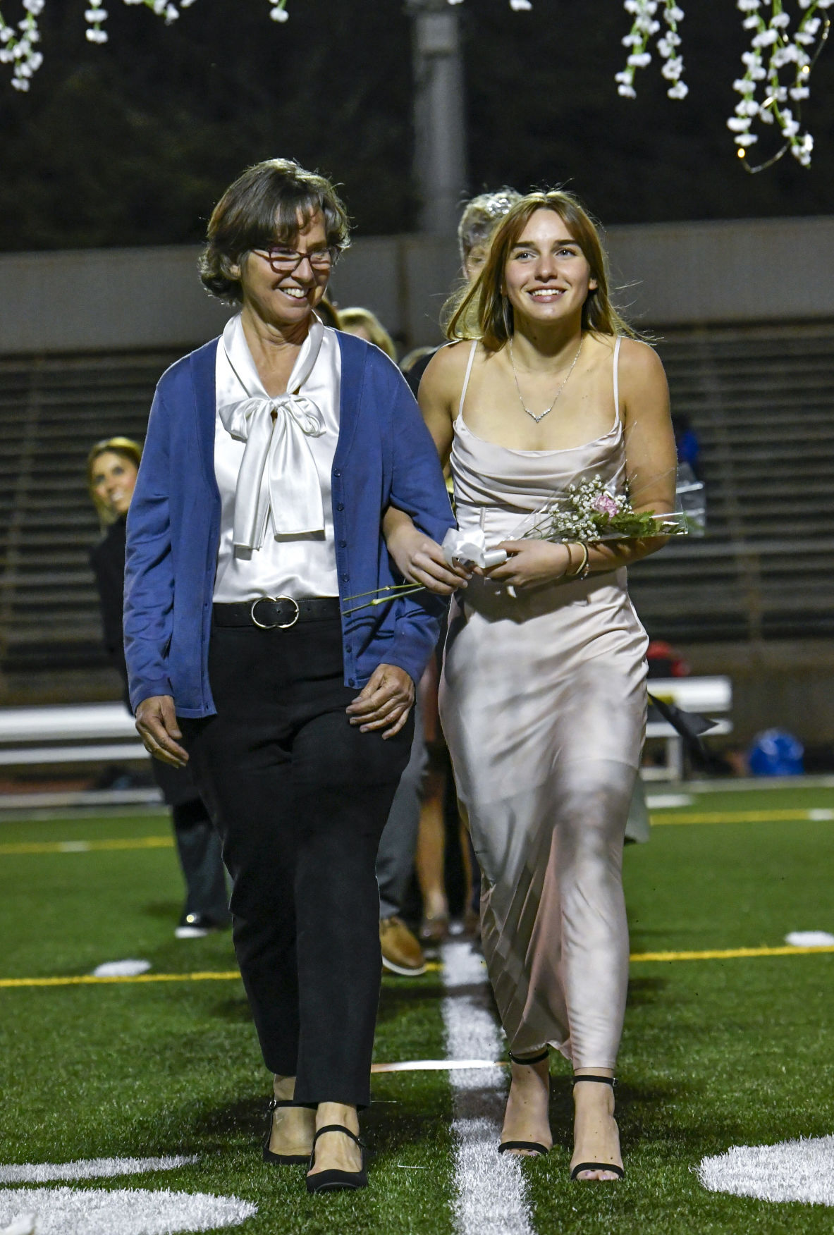 101521 Cabrillo homecoming 07.JPG
